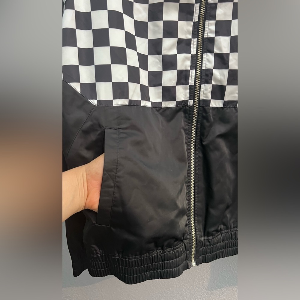 Forever 21 Black and White Checkered Windbreaker - Picture 7 of 10